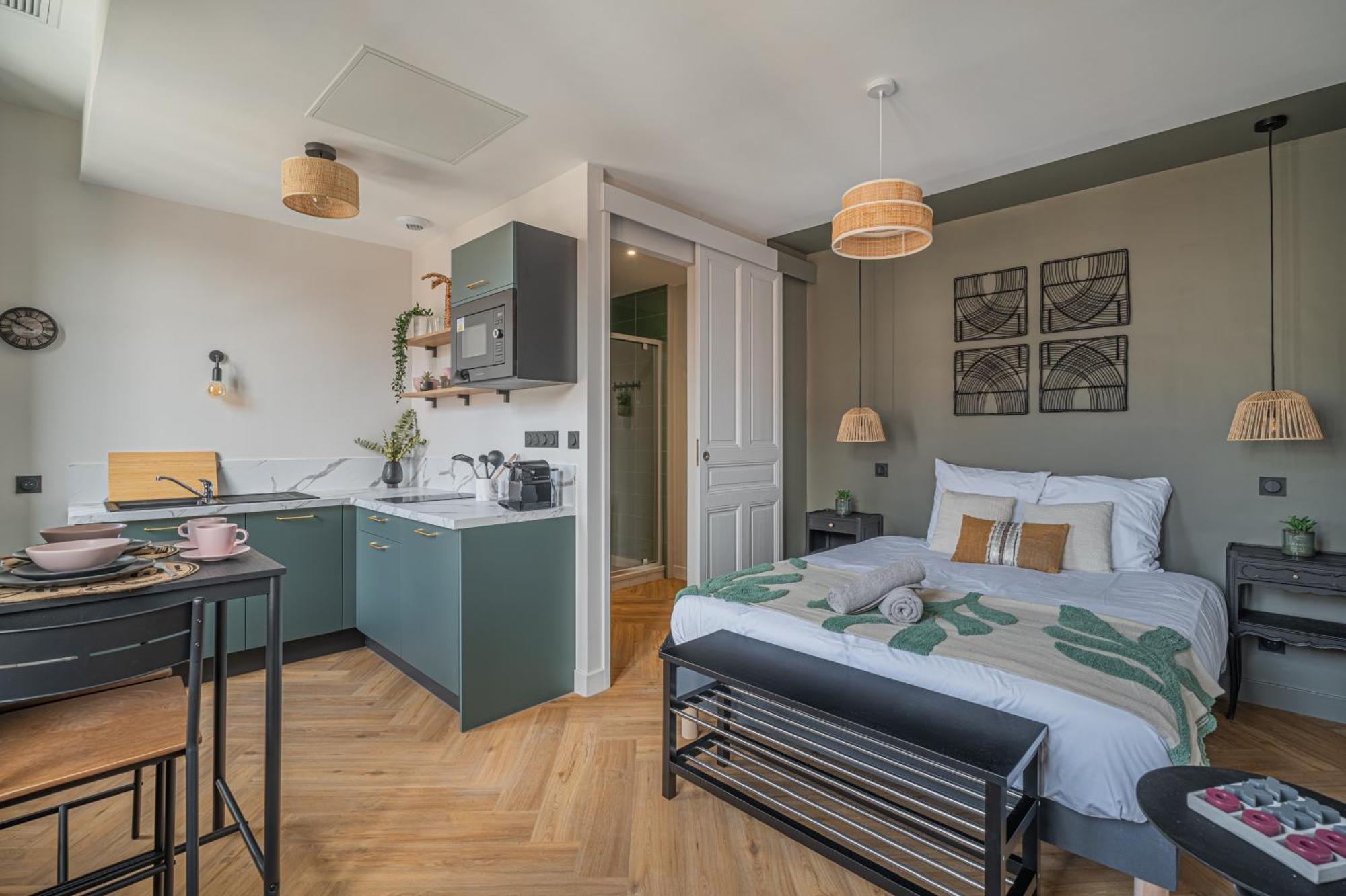 Le Felix Appart'Hotel Romans-sur-Isère Zewnętrze zdjęcie