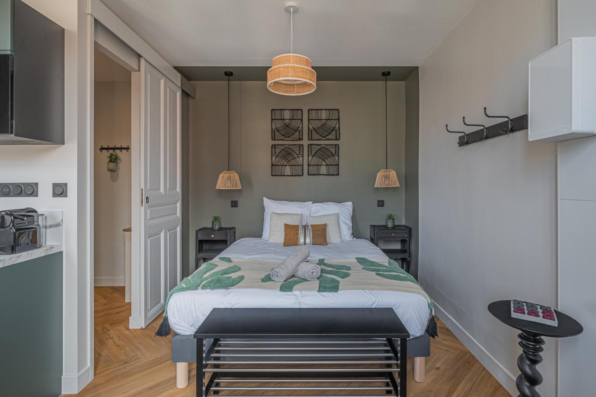 Le Felix Appart'Hotel Romans-sur-Isère Zewnętrze zdjęcie